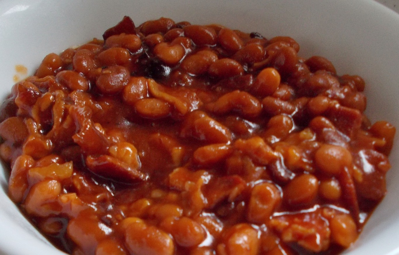 Crockpot-BBQ-Baked-Beans2-e1338152113719